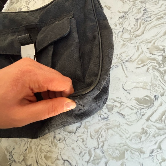 Gucci Tom Ford Era Crossbody Bag - Picture 12 of 16